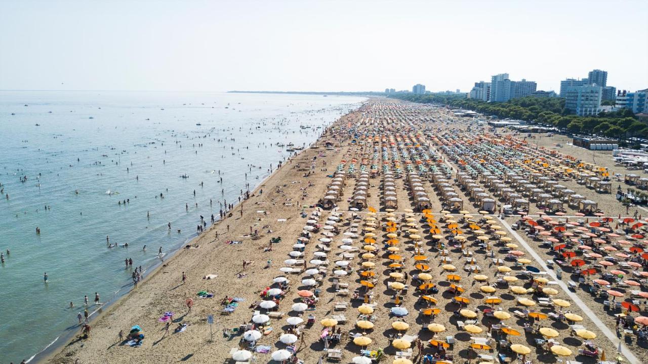 Appartamenti Lucerna Lignano Sabbiadoro Kültér fotó